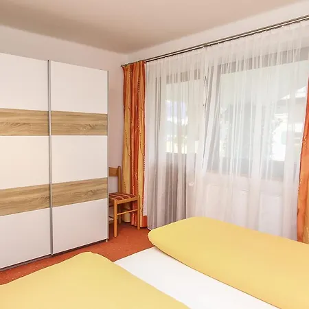 Pensjonat Gaestehaus Rosi *