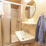 Πανσιόν Gaestehaus Rosi 3*