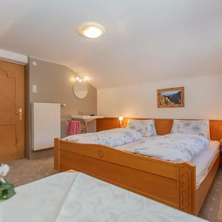 Πανσιόν Gaestehaus Rosi